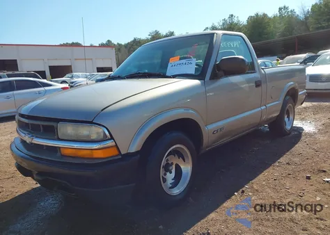 1999 Chevrolet S-10 z USA, uszkodzony, nr VIN 1GCCS1440X8148333